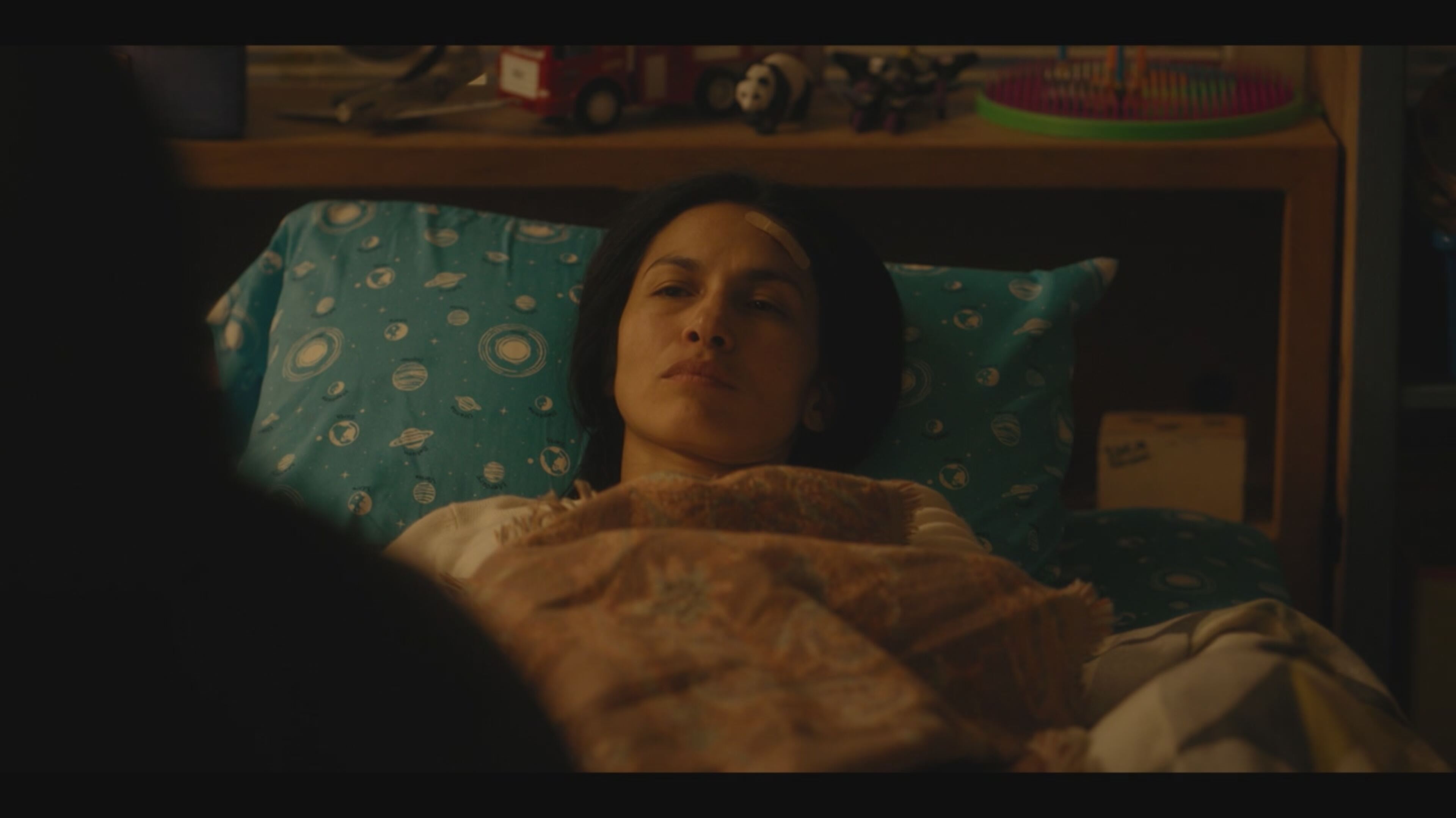 The Cleaning Lady 4 - S4 Ep7 Keep the Family Close