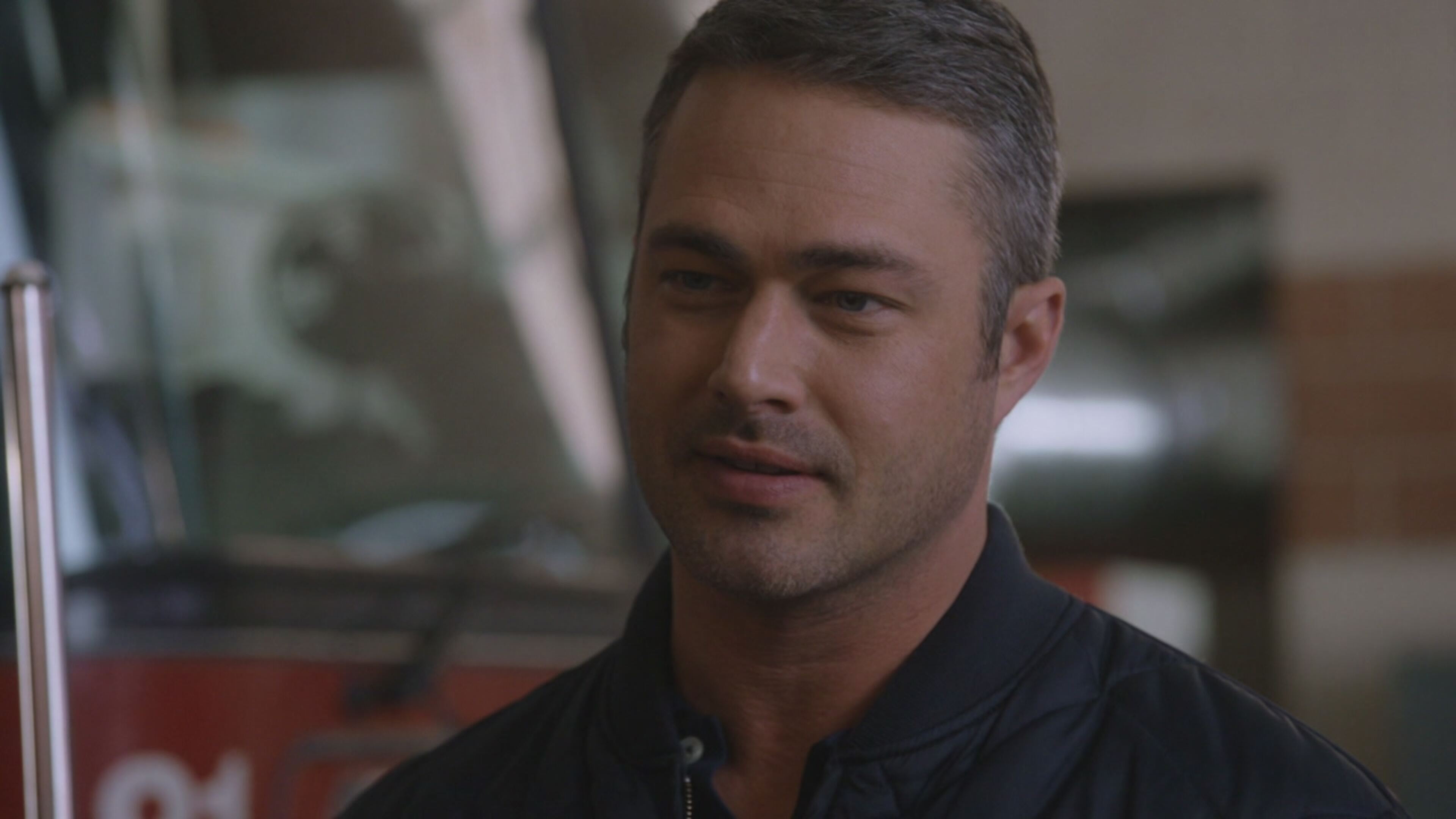 Chicago Fire 6 - S6 Ep17 Una grande famiglia