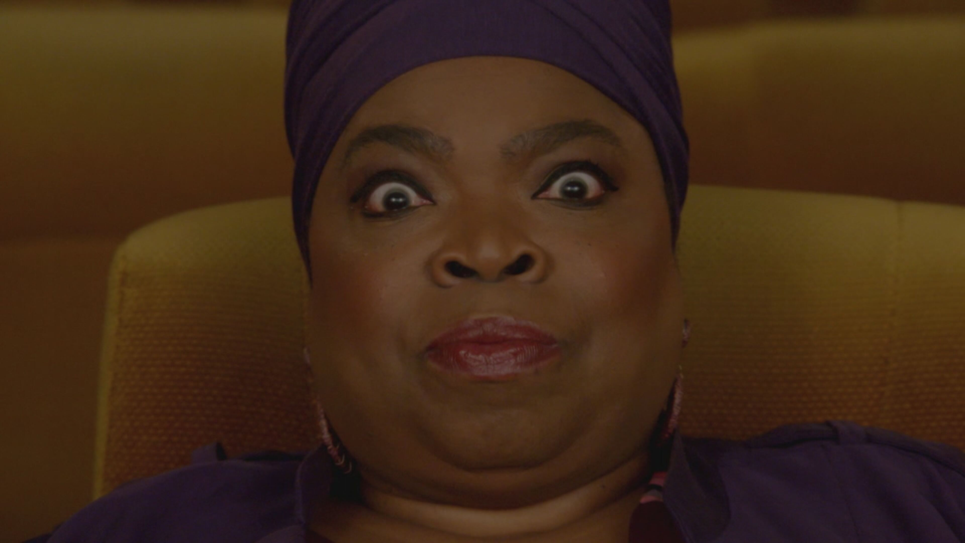 Bob Hearts Abishola 3 - S3 Ep14 Ogni denuncia e' un piccolo abbraccio