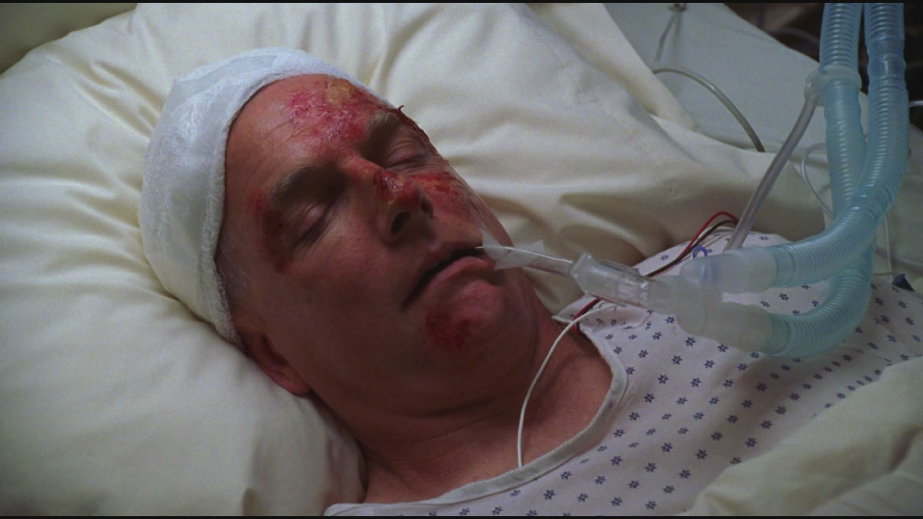 NCIS - Unità anticrimine 3 - S3 Ep23 L'attentato - I parte