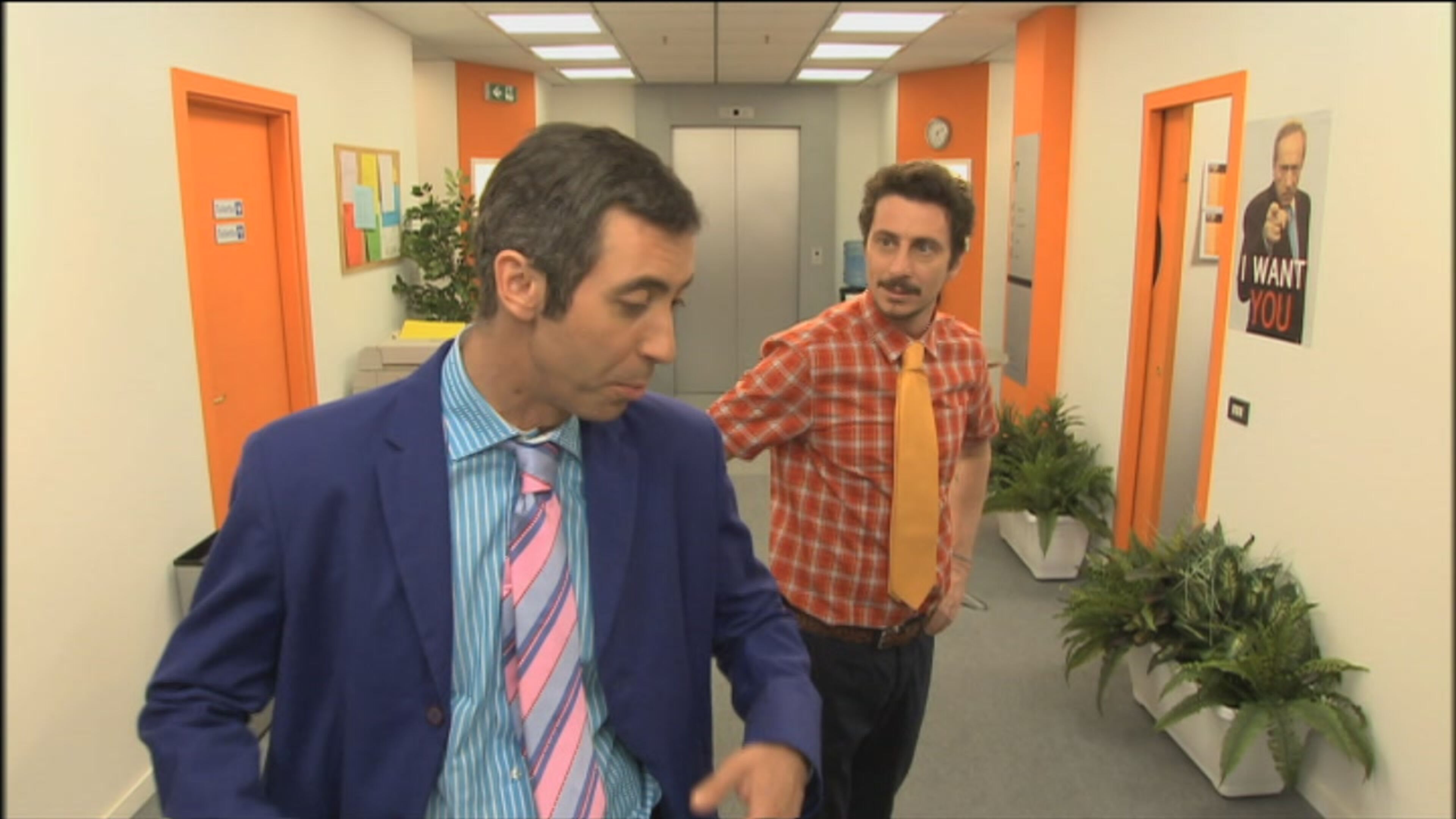 Camera Cafe' - S6 Ep25 Scambio di cartelle