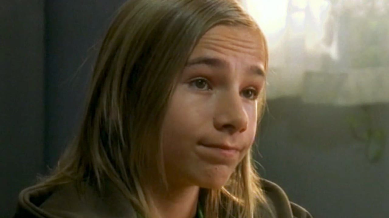 Un ciclone in convento S4E9 - Il santo Quark