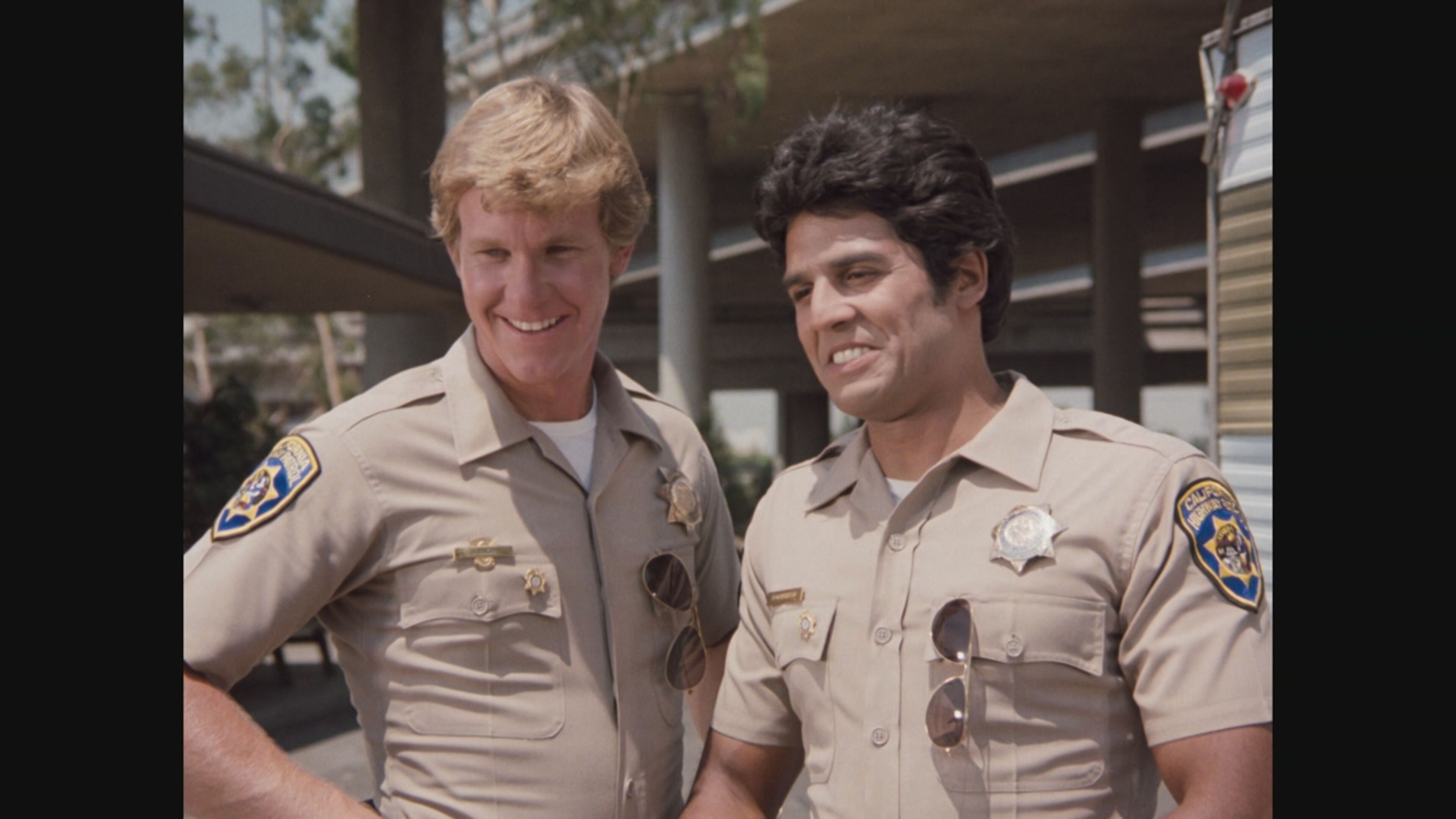 Chips - S1 Ep3 Cane scomparso