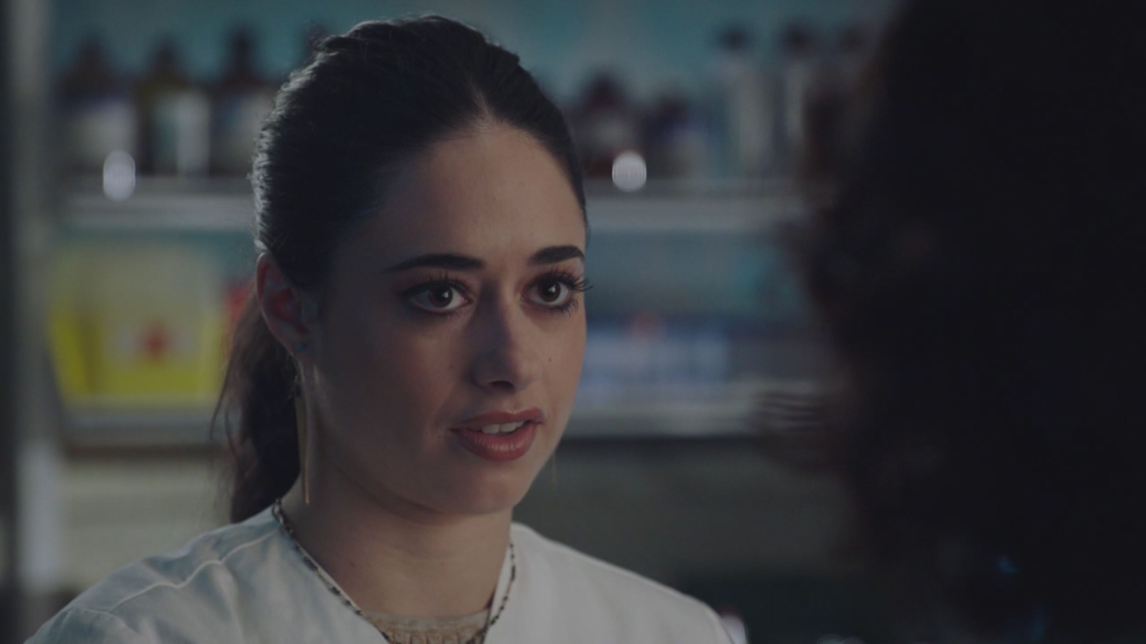 Roswell, New Mexico 4 - S4 Ep6 Il bacio