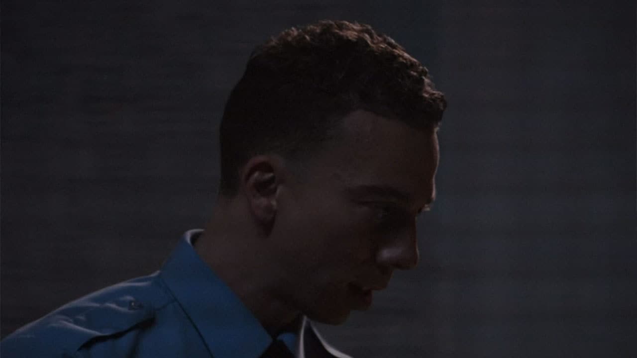 In the dark S4E12 - Going Up