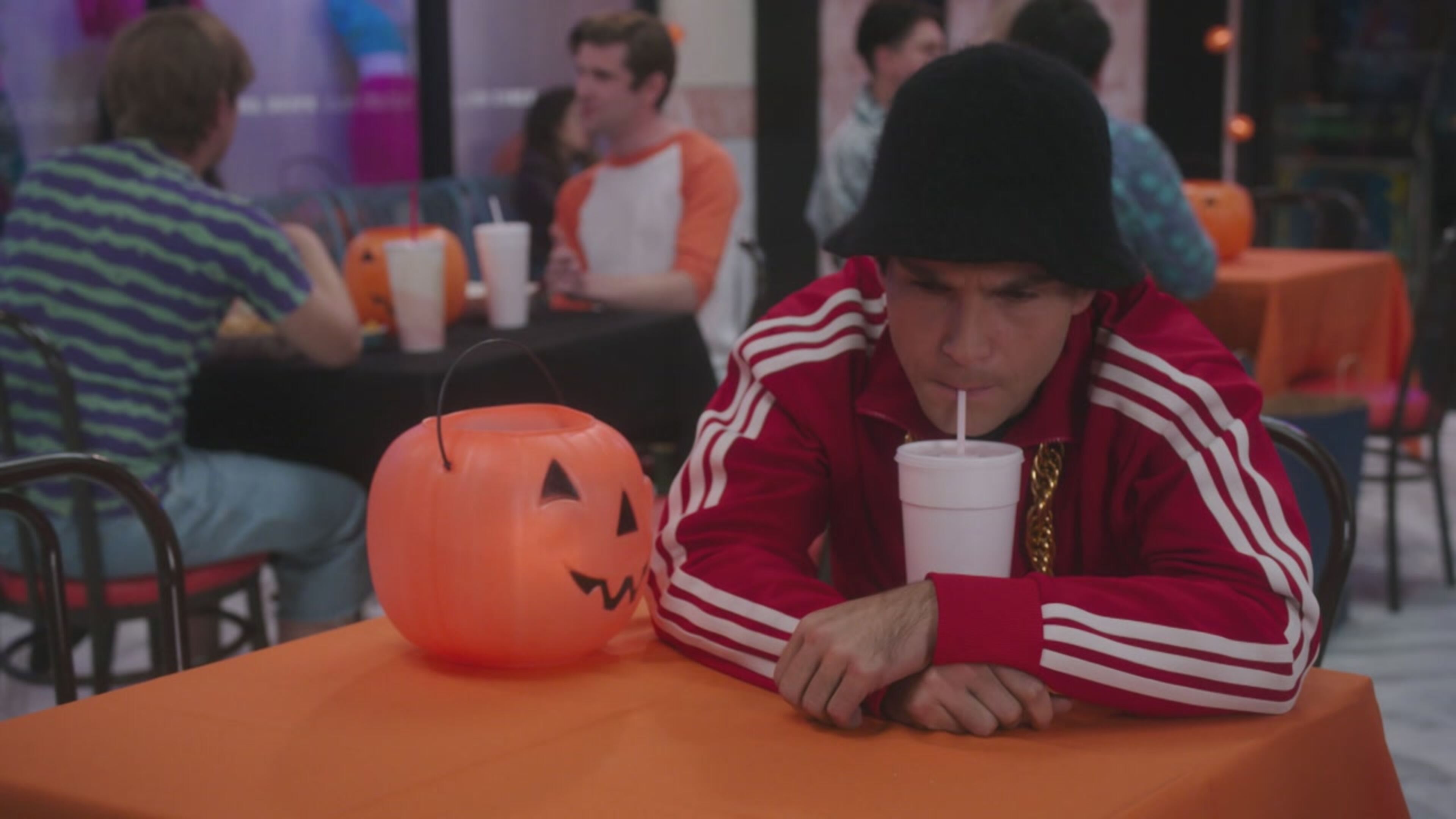 The Goldbergs - S9 Ep6 Caccia alla grande zucca albina