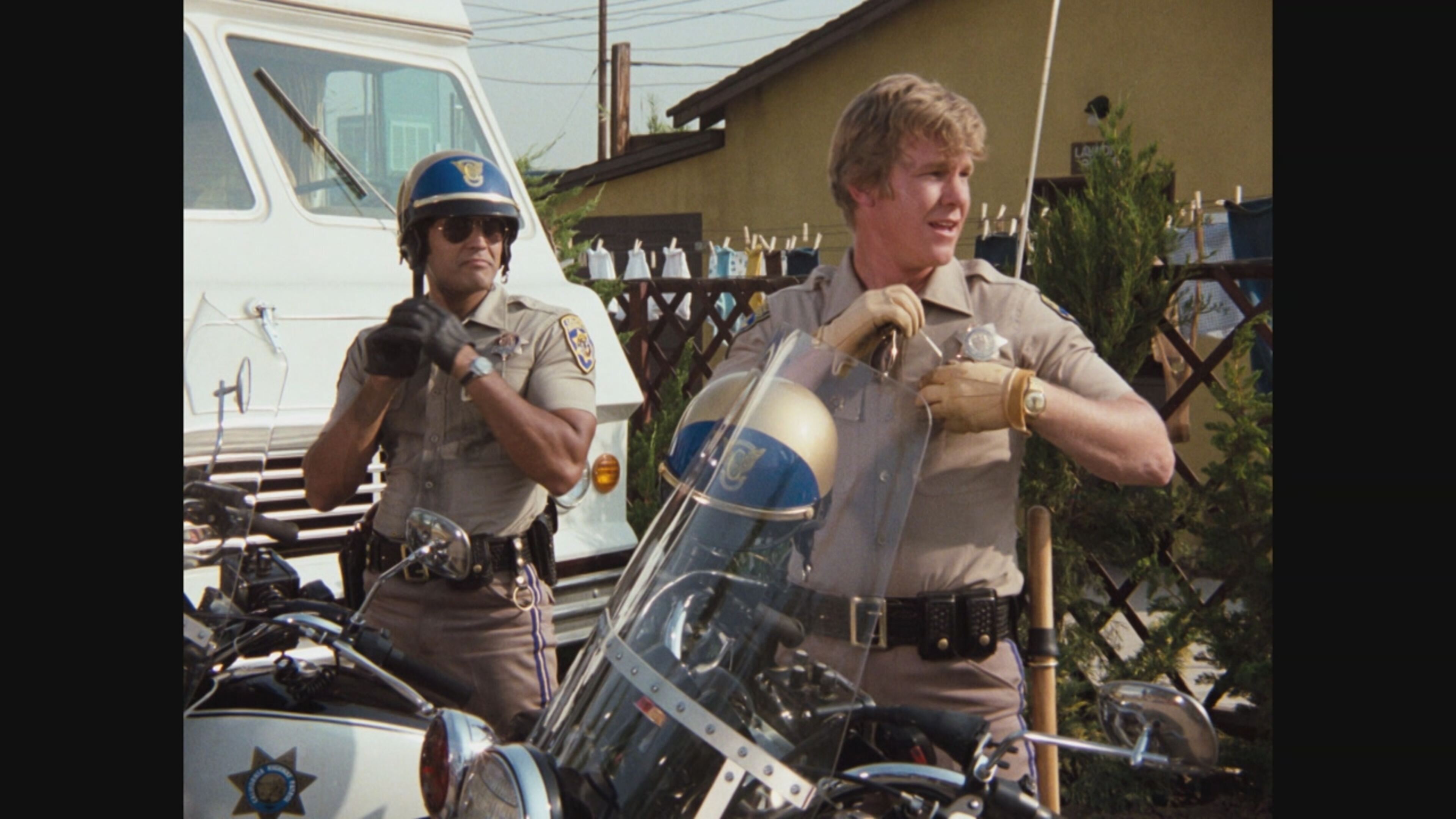 Chips - S1 Ep6 Gli omogeneizzati