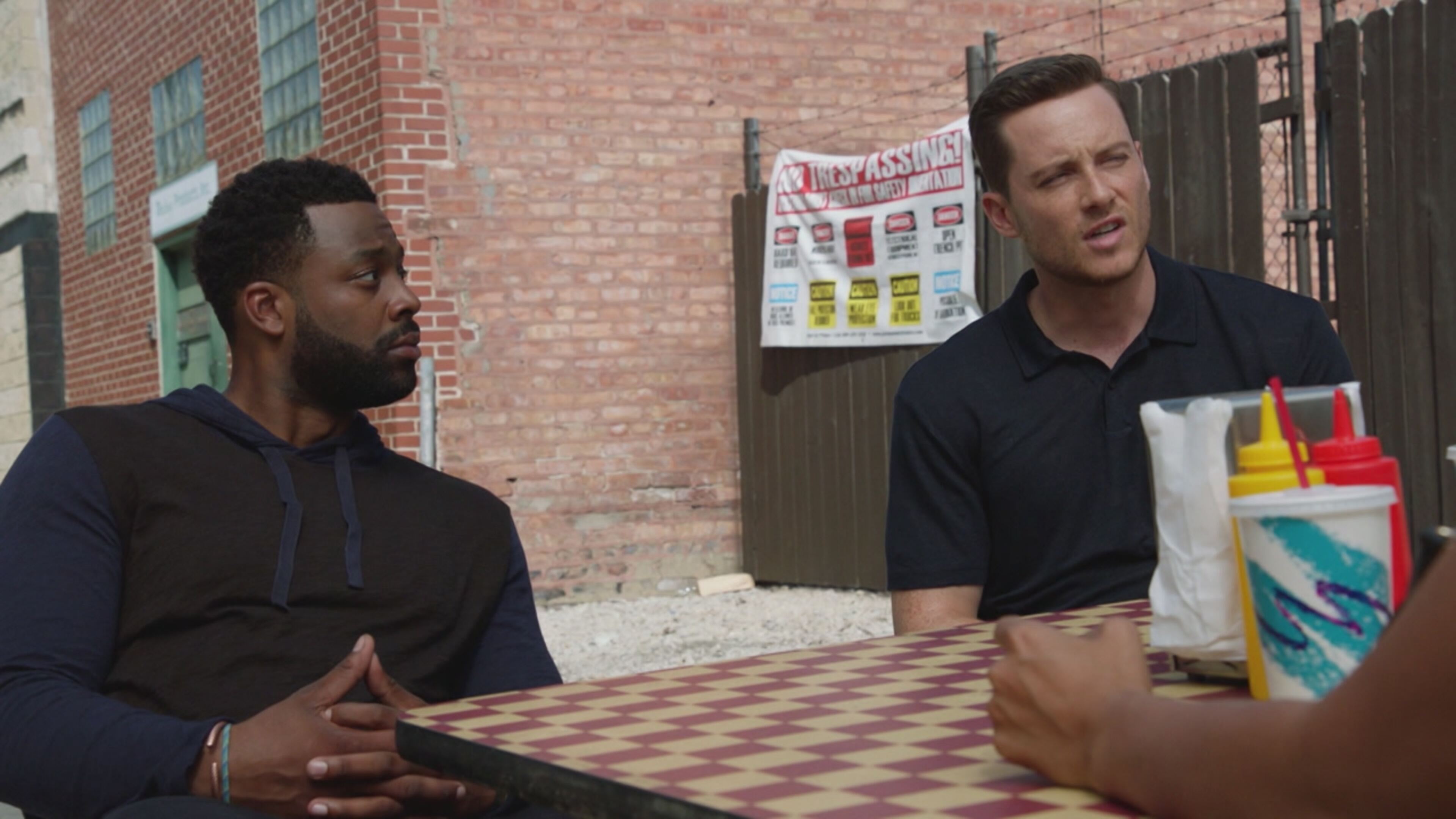 Chicago P.D. 7 - S7 Ep2 Scambio di favori