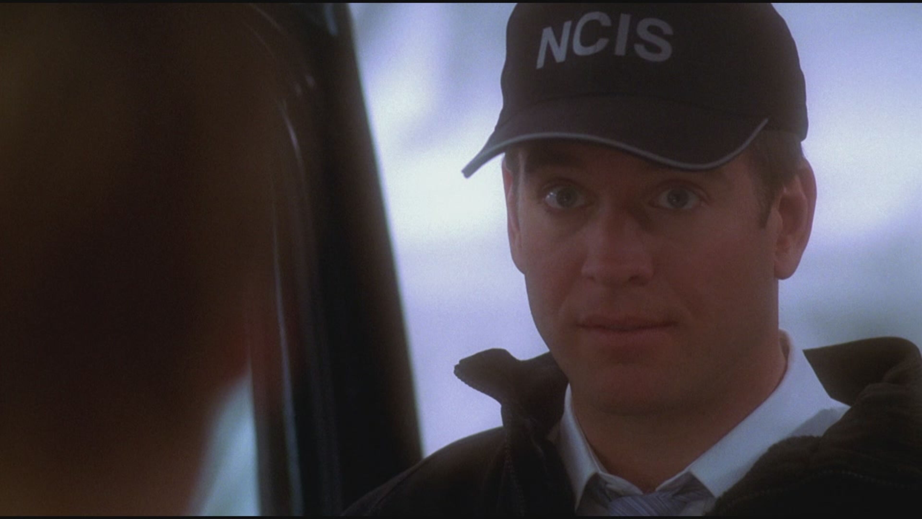 NCIS - Unità anticrimine 4 - S4 Ep11 Guida a distanza