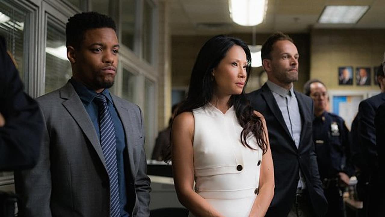 Elementary S5E4 - Henny Penny, il cielo sta cadendo