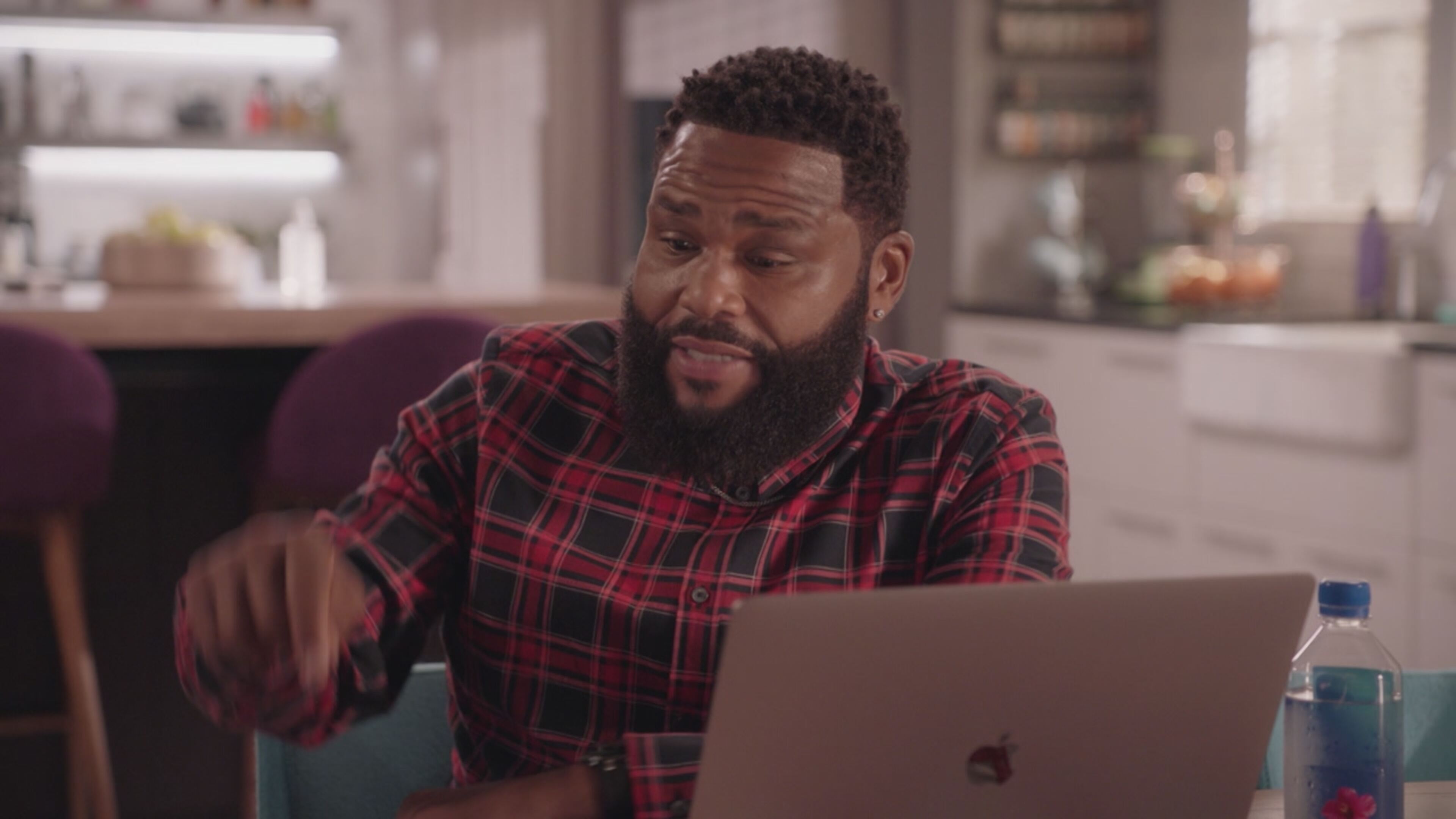 Black-Ish 7 - S7 Ep3 Gli eroi della pizza