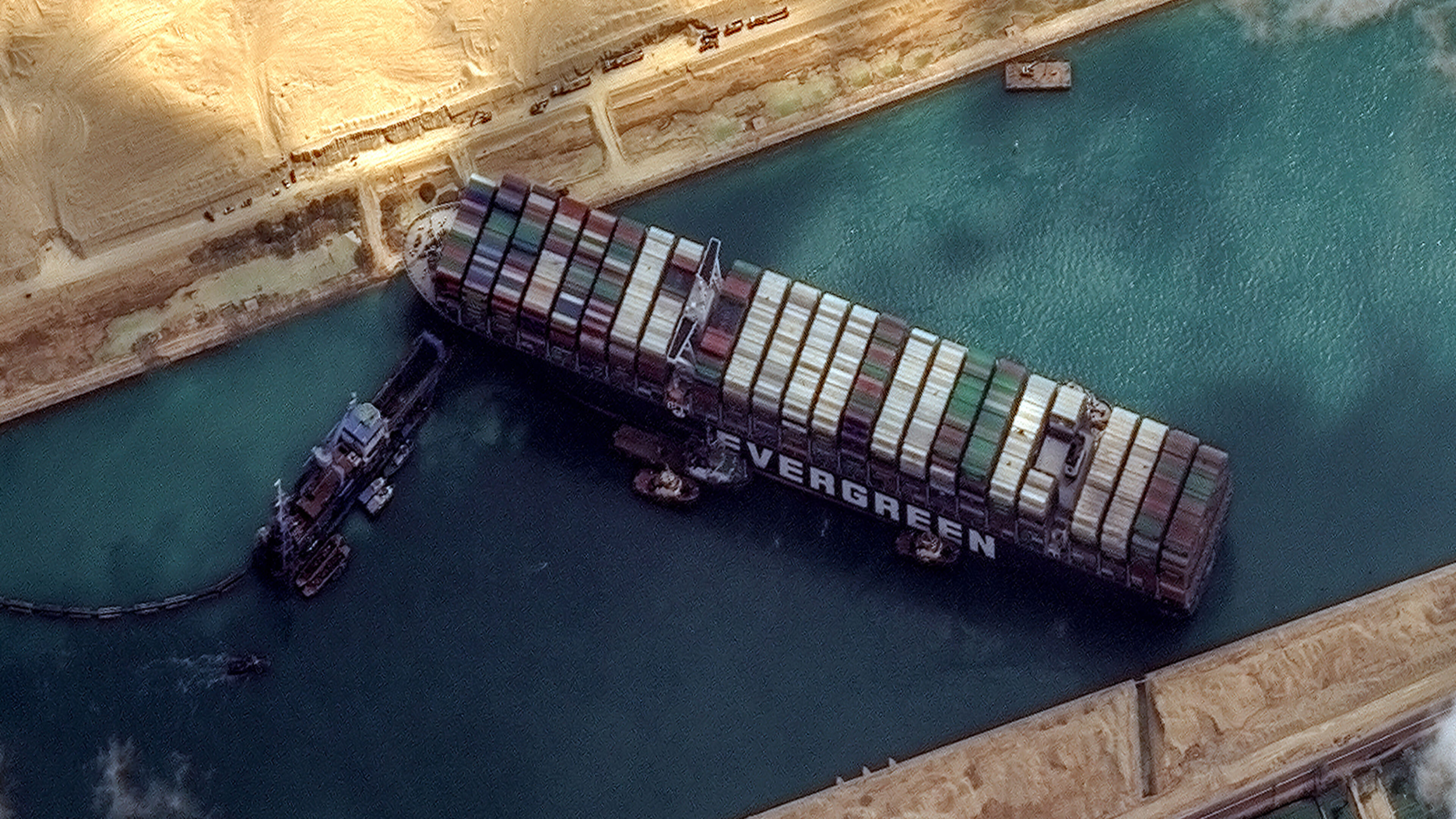 Stuck in the Suez - Regia di S. Viguie'; FRA 2021