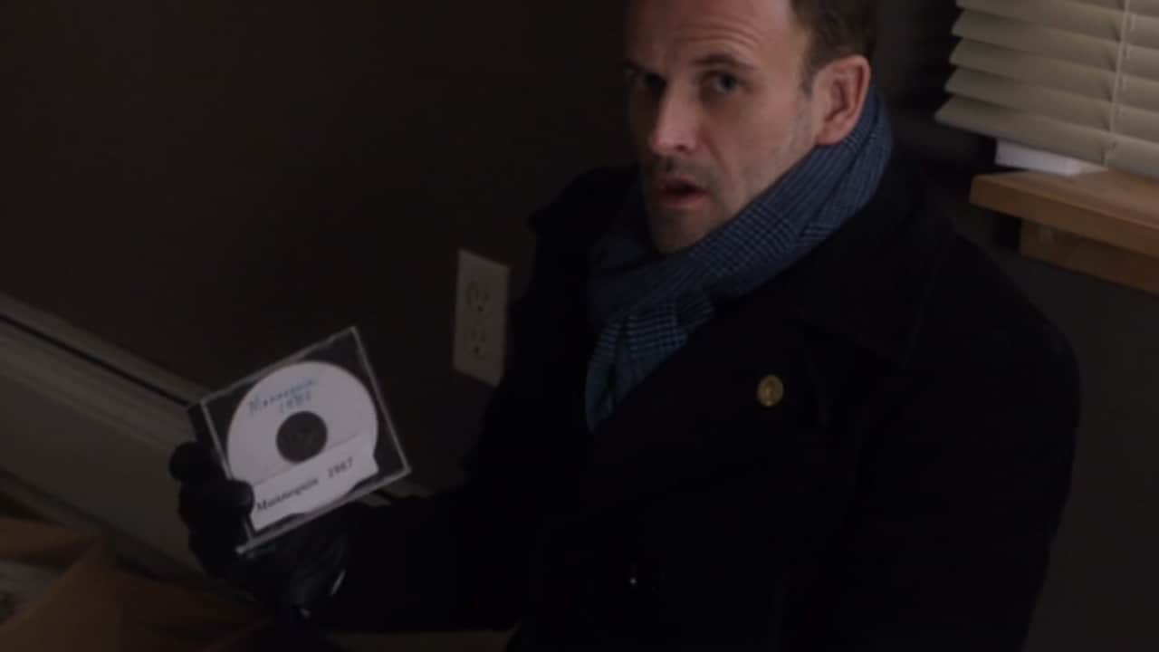 Elementary S5E11 - Sei mia ospite!