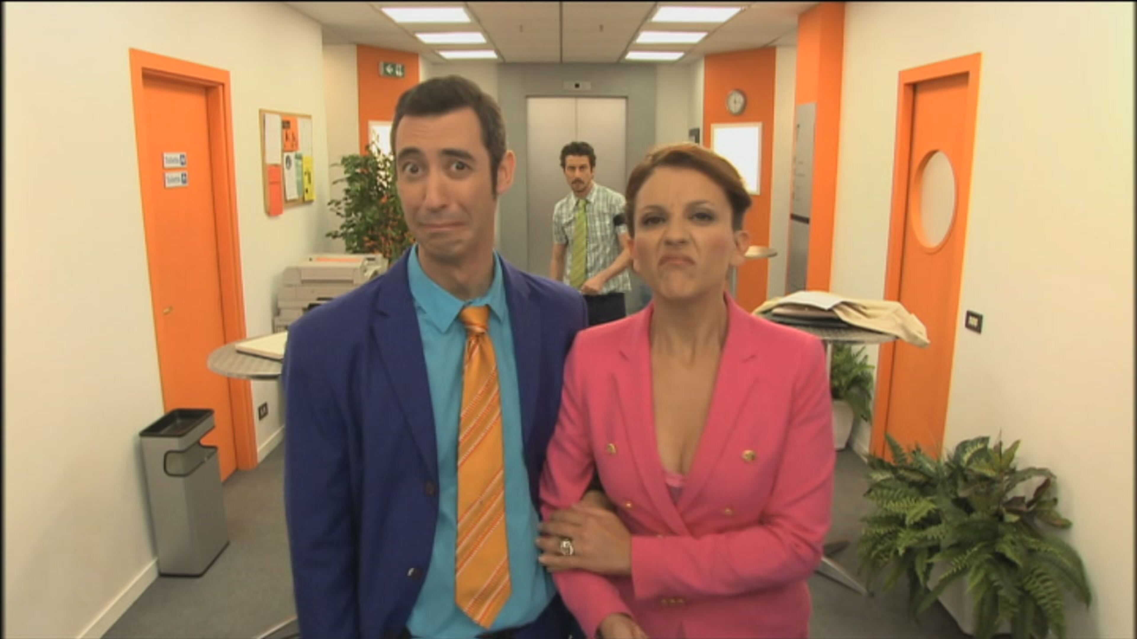 Camera Cafe' - S1 Ep29 La Wedding Planner