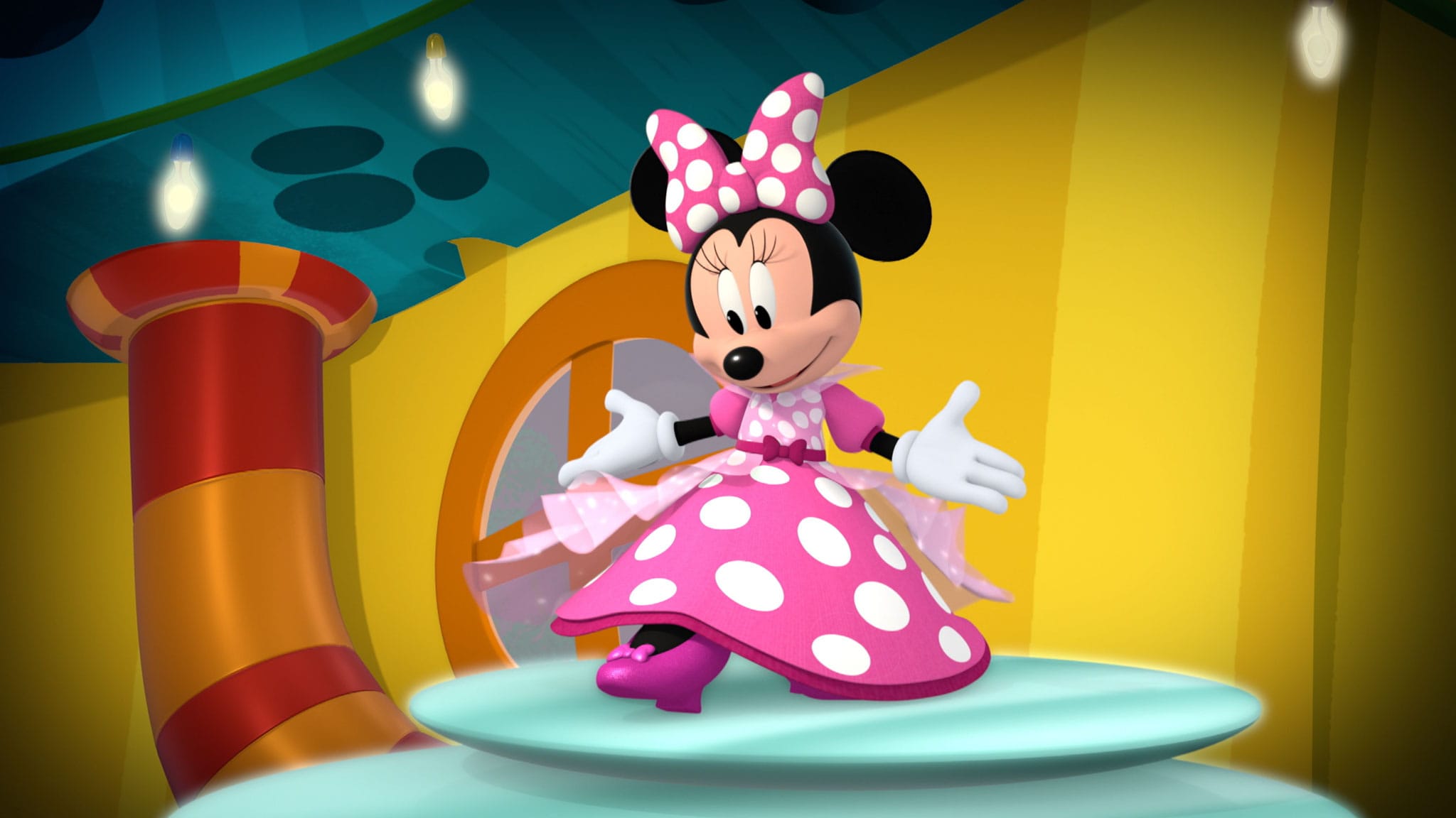 Topolino e la Casa del Divertimento - S1E16 - Lo Speciale Soggiorno Regale / L'eleganza dei pois