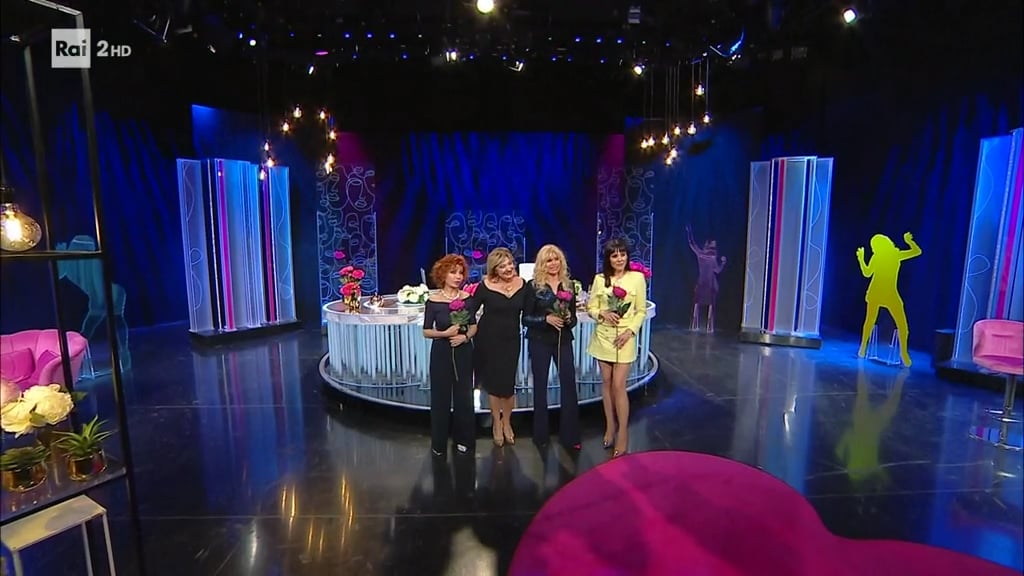 Storie di donne al bivio - Puntata del 25/04/2024