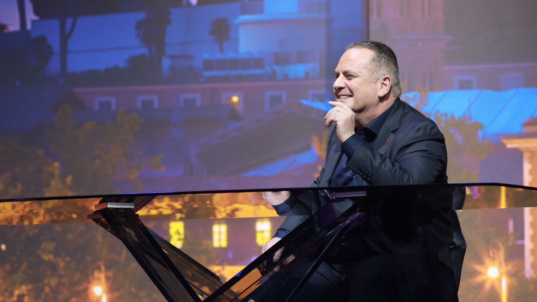 Paradise. La finestra sullo showbiz - Puntata del 27/03/2026