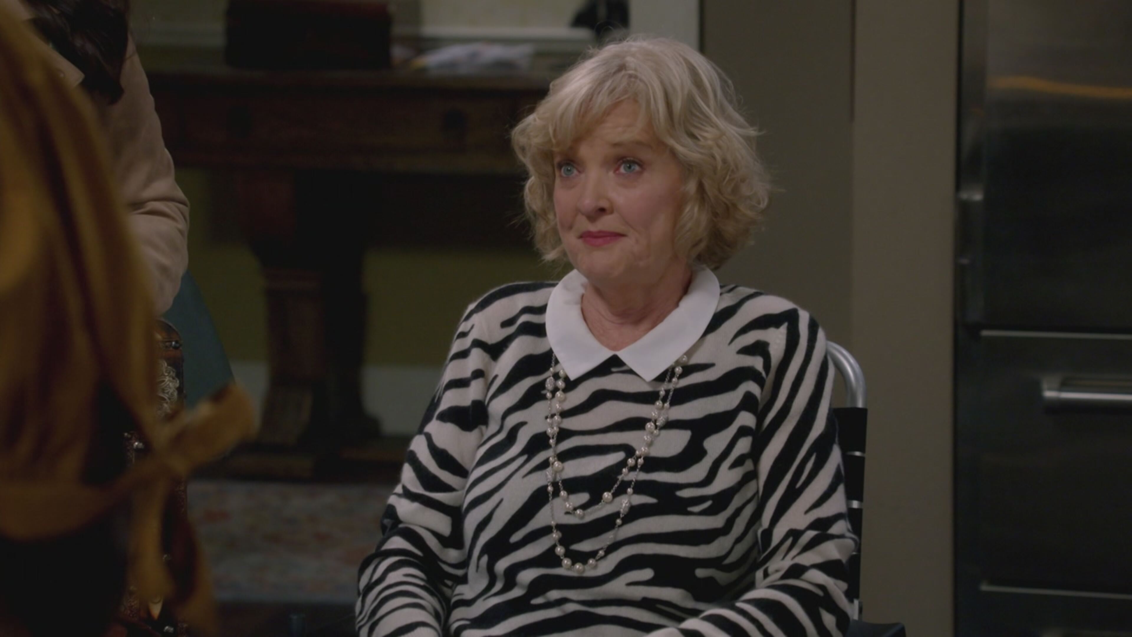 Bob Hearts Abishola 3 - S3 Ep5 Distintivo d'onore