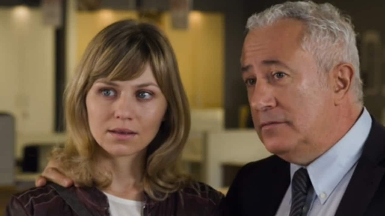 Un ciclone in convento S13E13 - Un buco nell'acqua