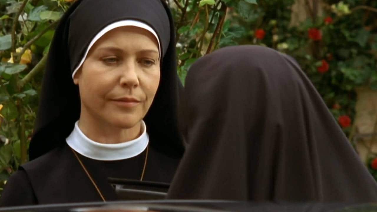 Un Ciclone in Convento S9E3 - Il sindaco 'Sparafuoco'