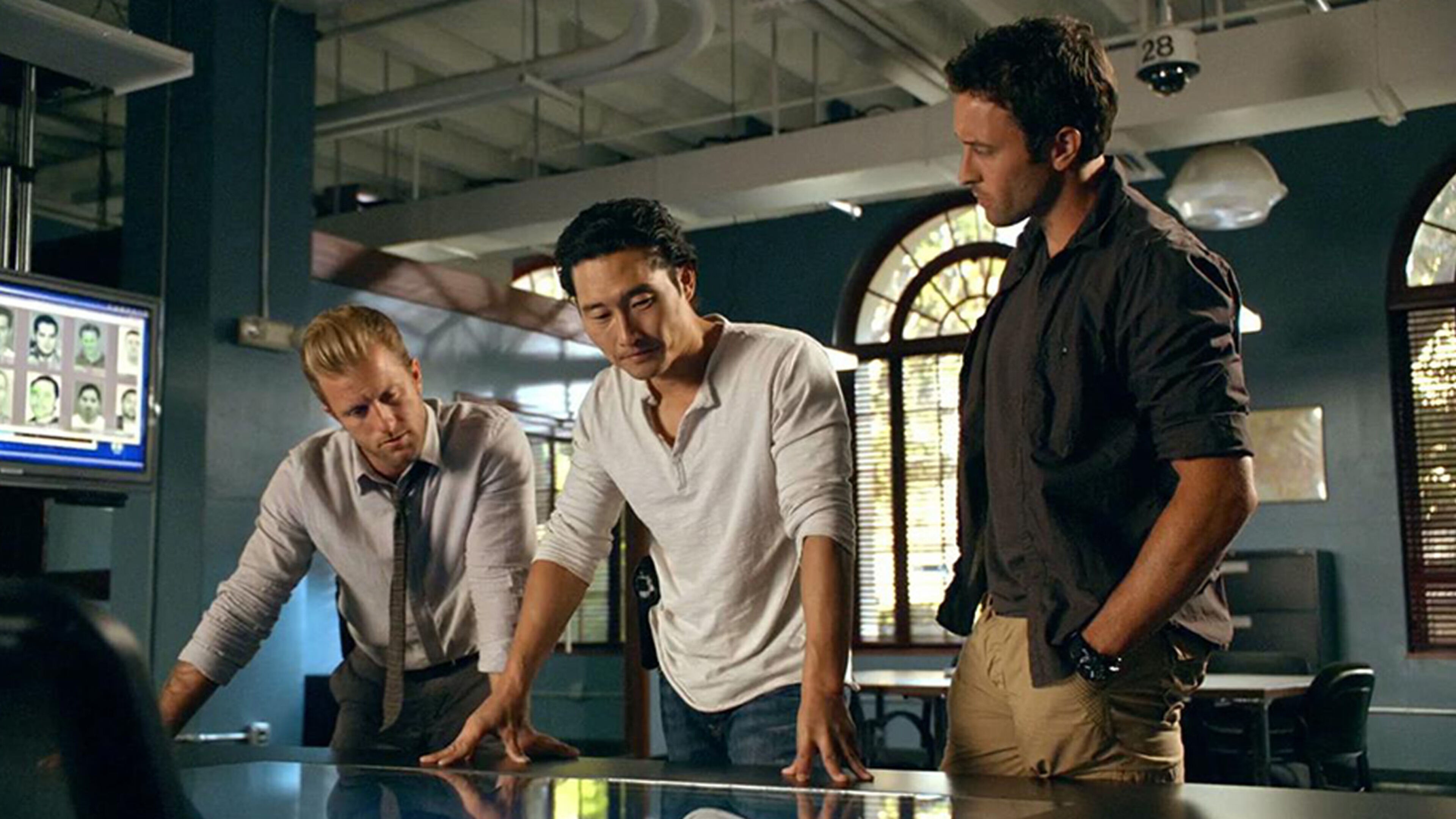 Hawaii Five-0 - S1 Ep4 L'evaso