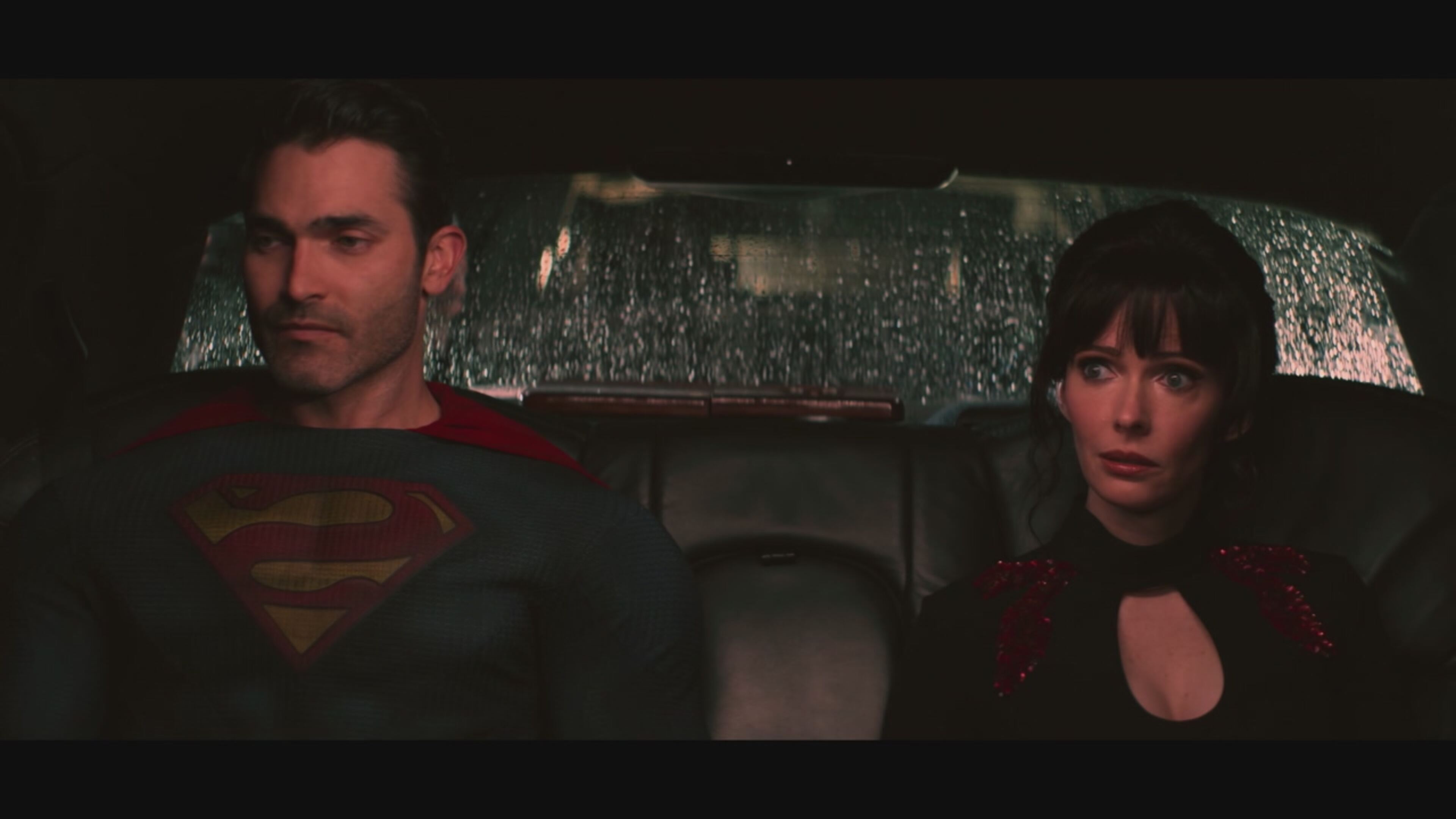 Superman  Lois - S2 Ep10 Bizzarri in un mondo bizzarro