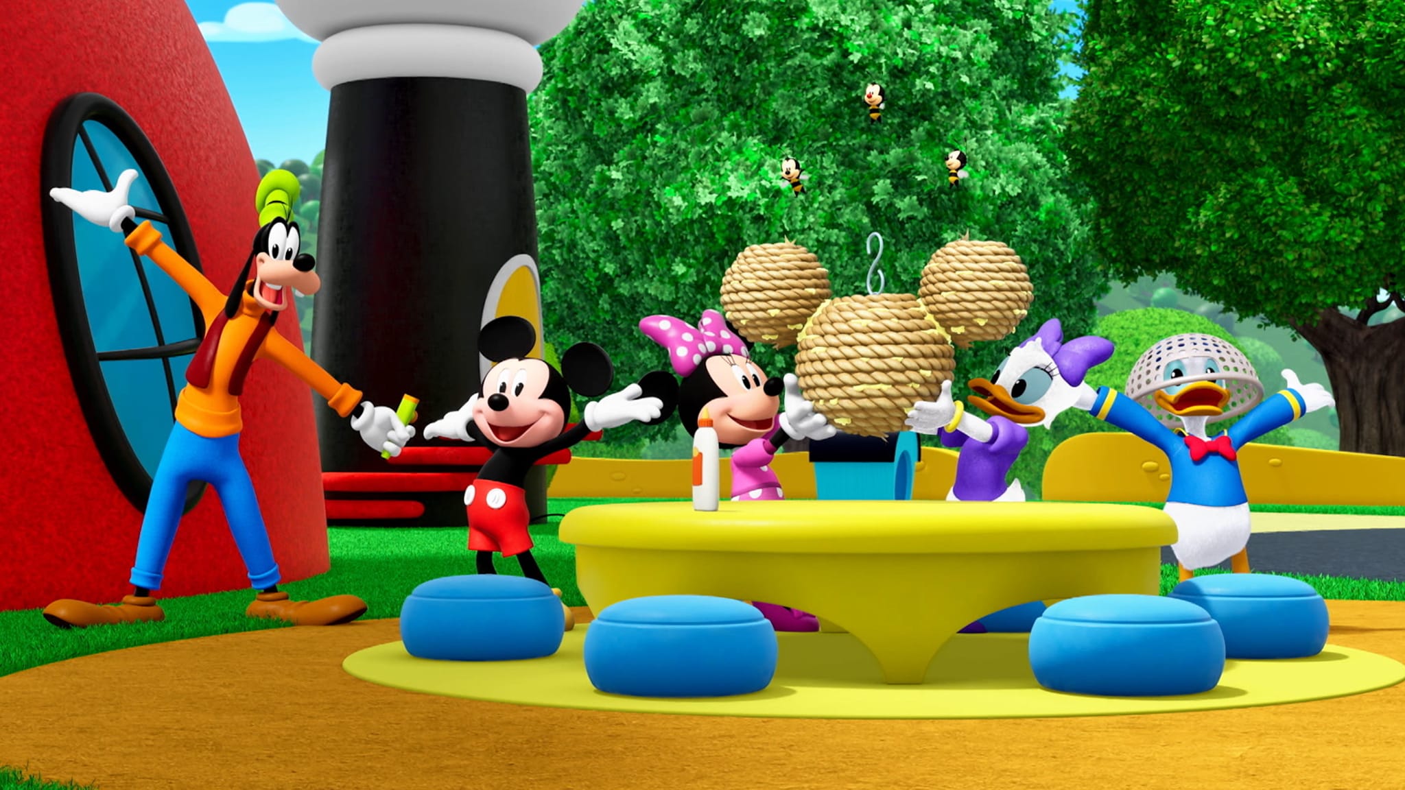 La casa di Topolino+ - S1E7 - Le api felici