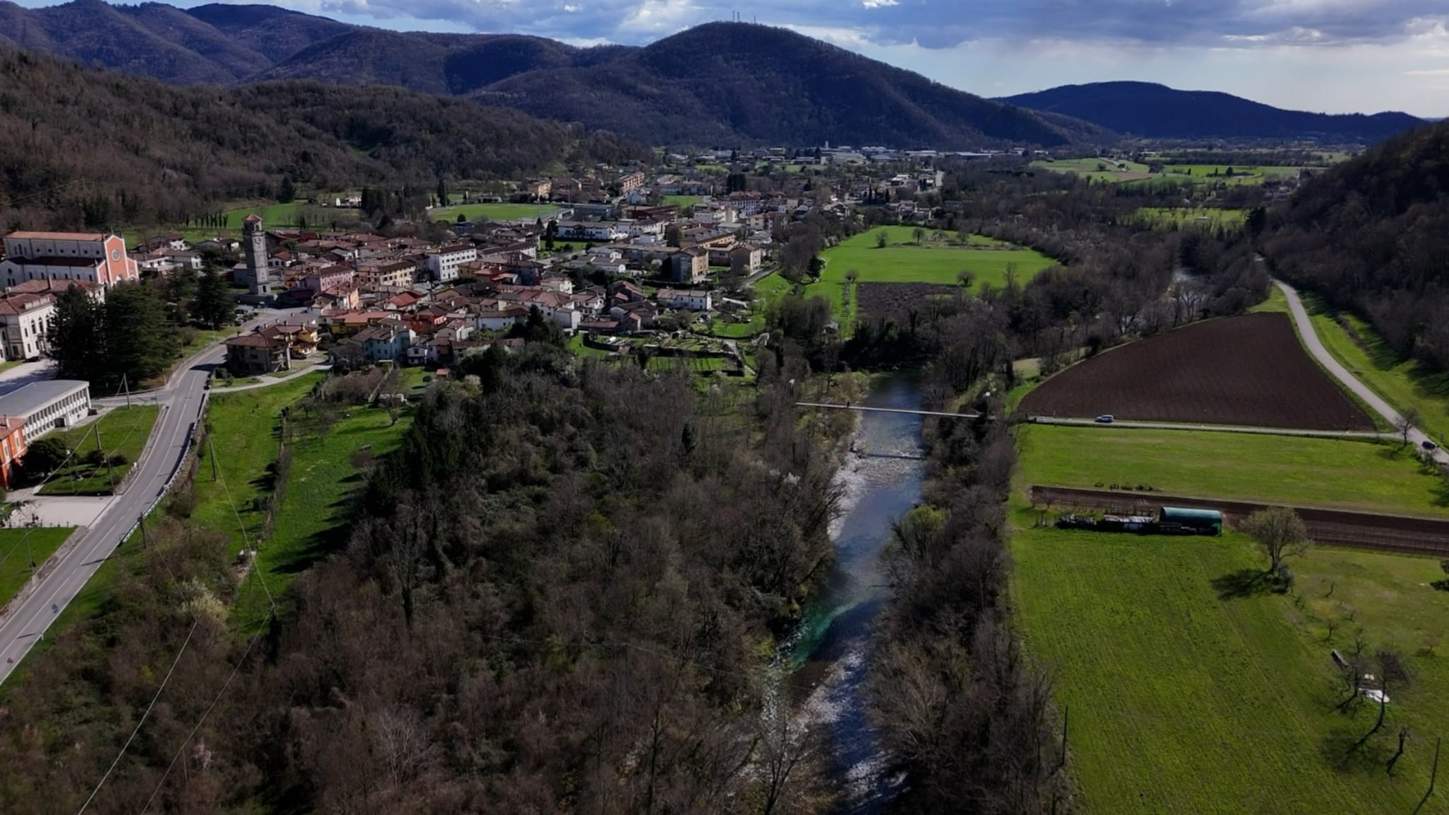 Linea Verde - Friuli orientale: terra di confine e di sapori che uniscono - Puntata del 03/05/2026 - Friuli orientale: terra di confine e di sapori che uniscono - 03/05/2026