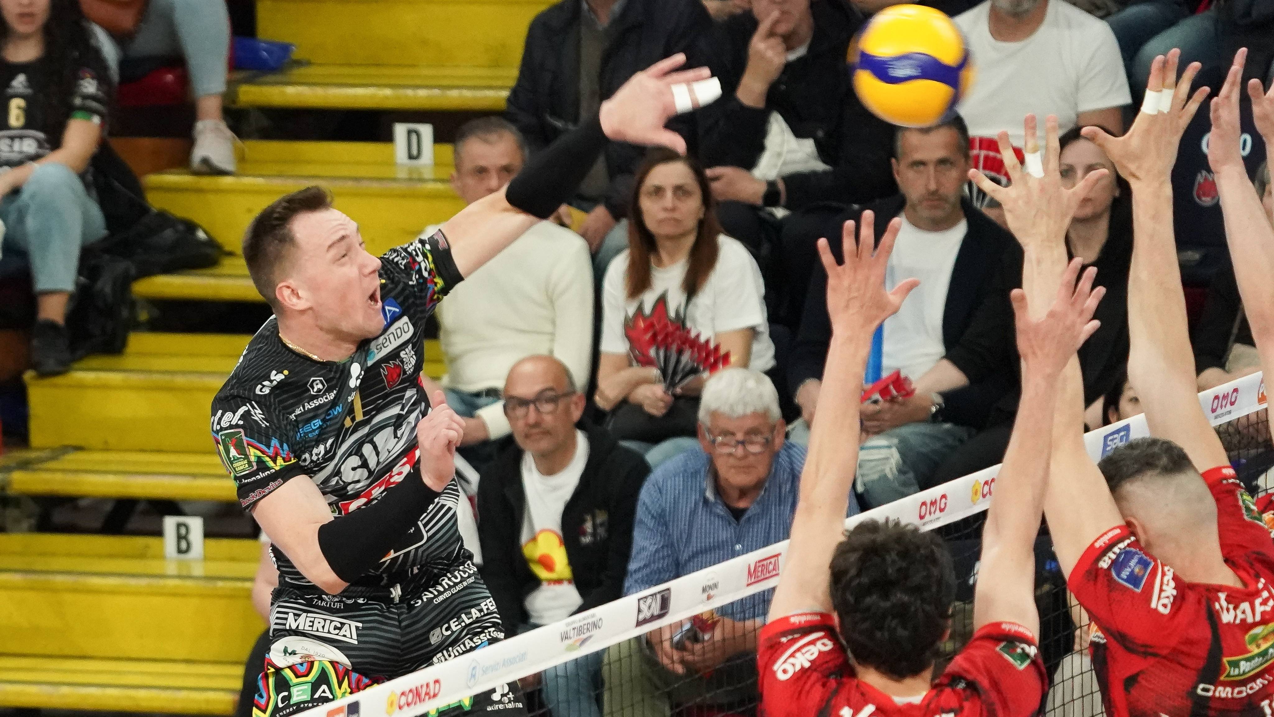 Pallavolo: SuperLega Credem Banca 2025 - 2026 - Finale: Cucine Lube Civitanova - Sir Susa Scai Perugia (gara 2) - Finale: Civitanova - Perugia (gara 2)