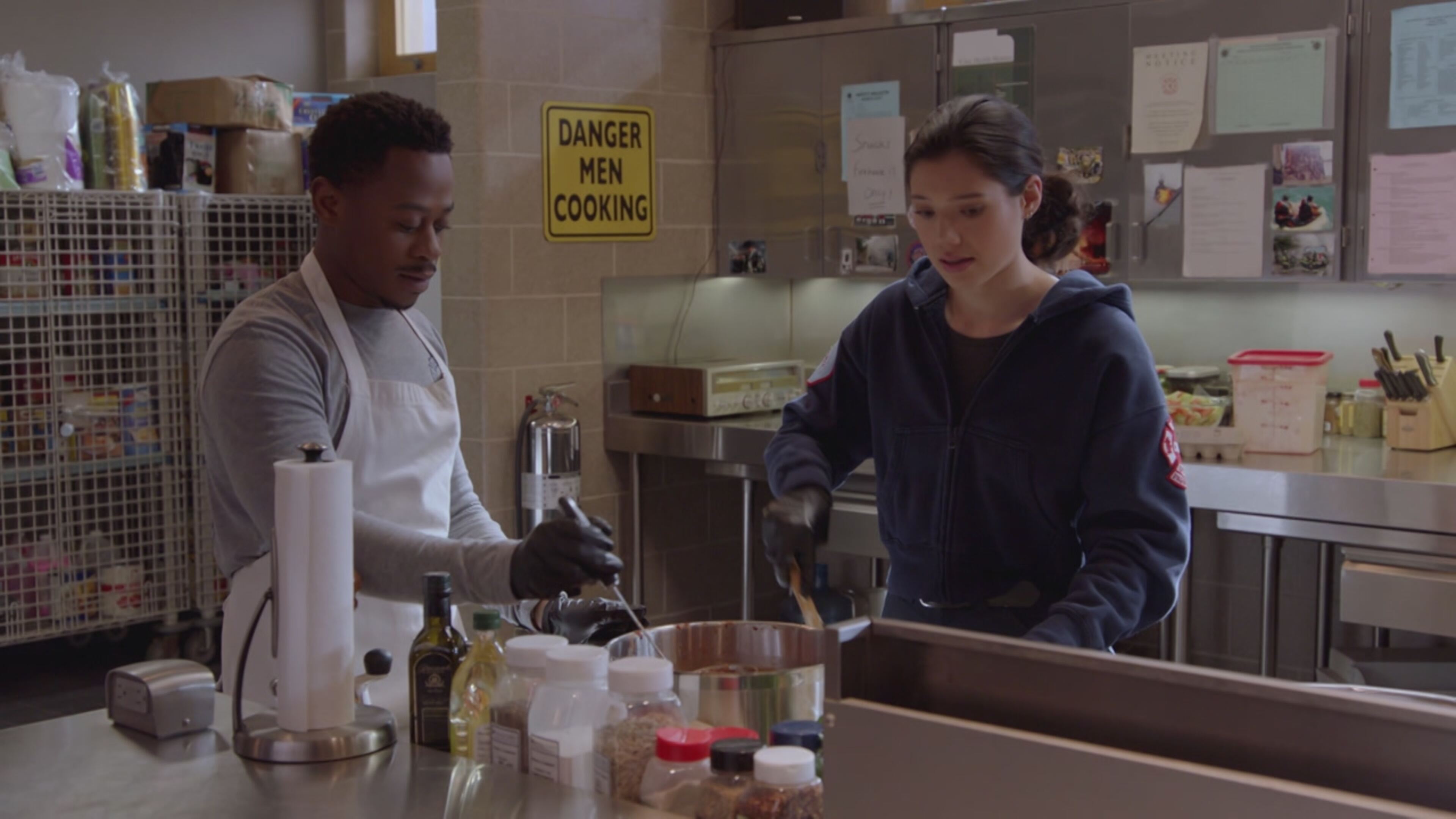 Chicago Fire - S12 Ep1 Come se fossi qui