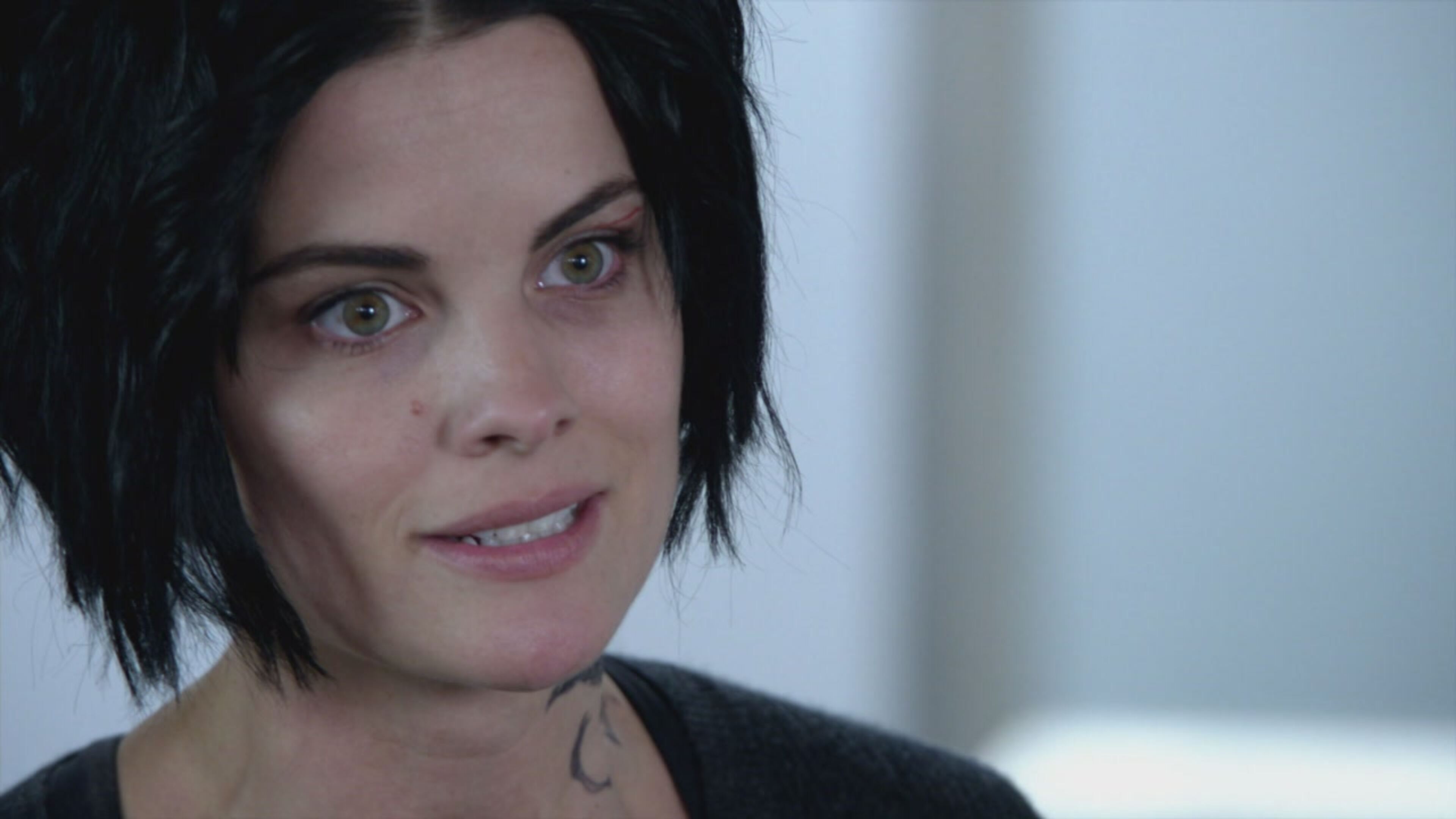 Blindspot - S2 Ep10 Nor I, Nigel Aka Leg In Iron